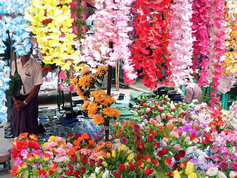 Artificial Flower Importing